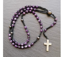 Różaniec z kamieni naturalnych - srebrny krzyż