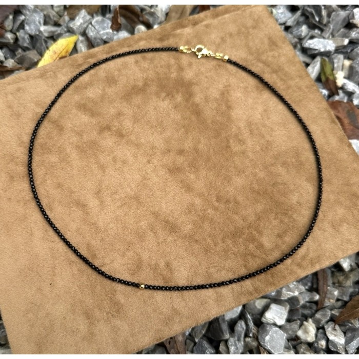 Naszyjnik z kamieni - spinel