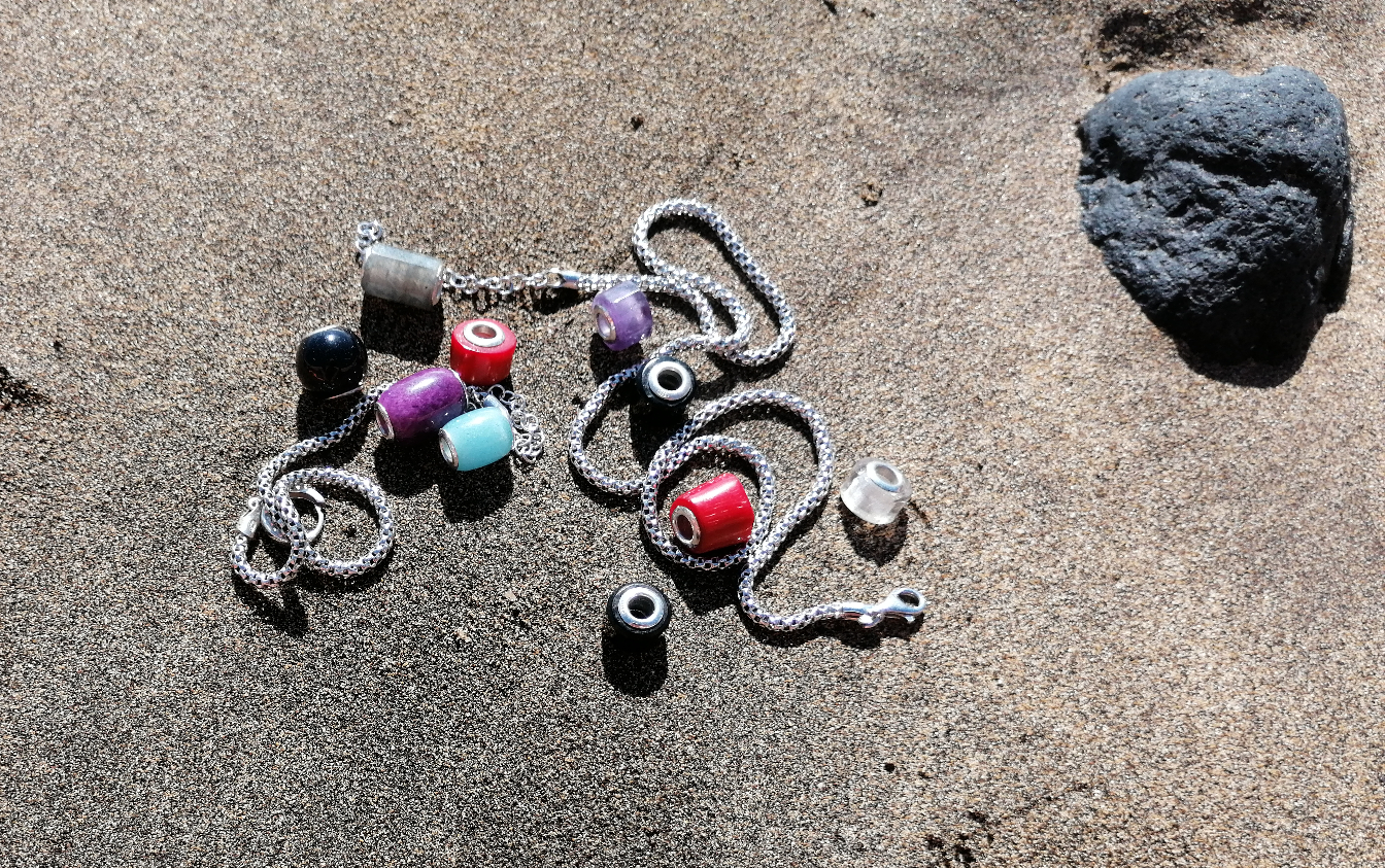 wspierające kamienie z kolekcji kamieni Cure beads